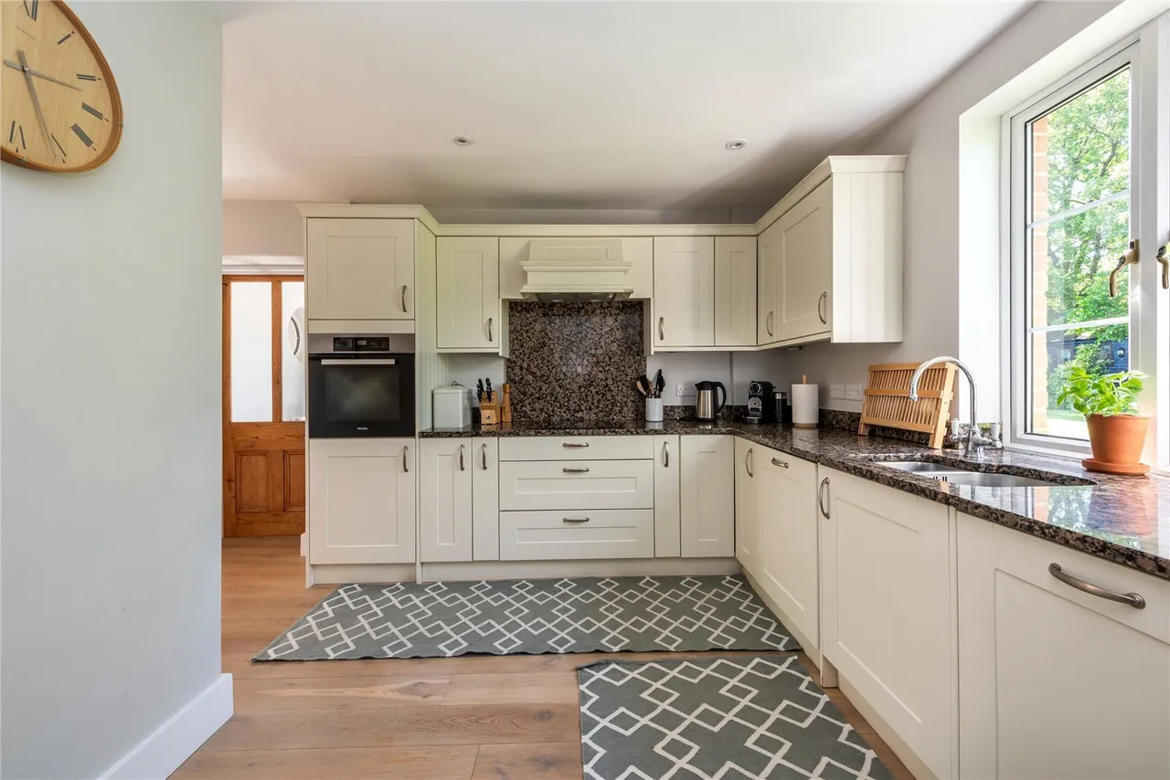 Lime Tree Cottages, Ranmore Common, RH5, photo 13