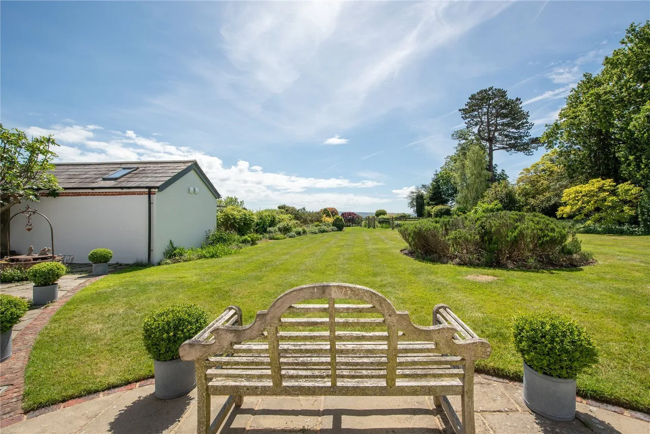 Lime Tree Cottages, Ranmore Common, RH5, photo 9