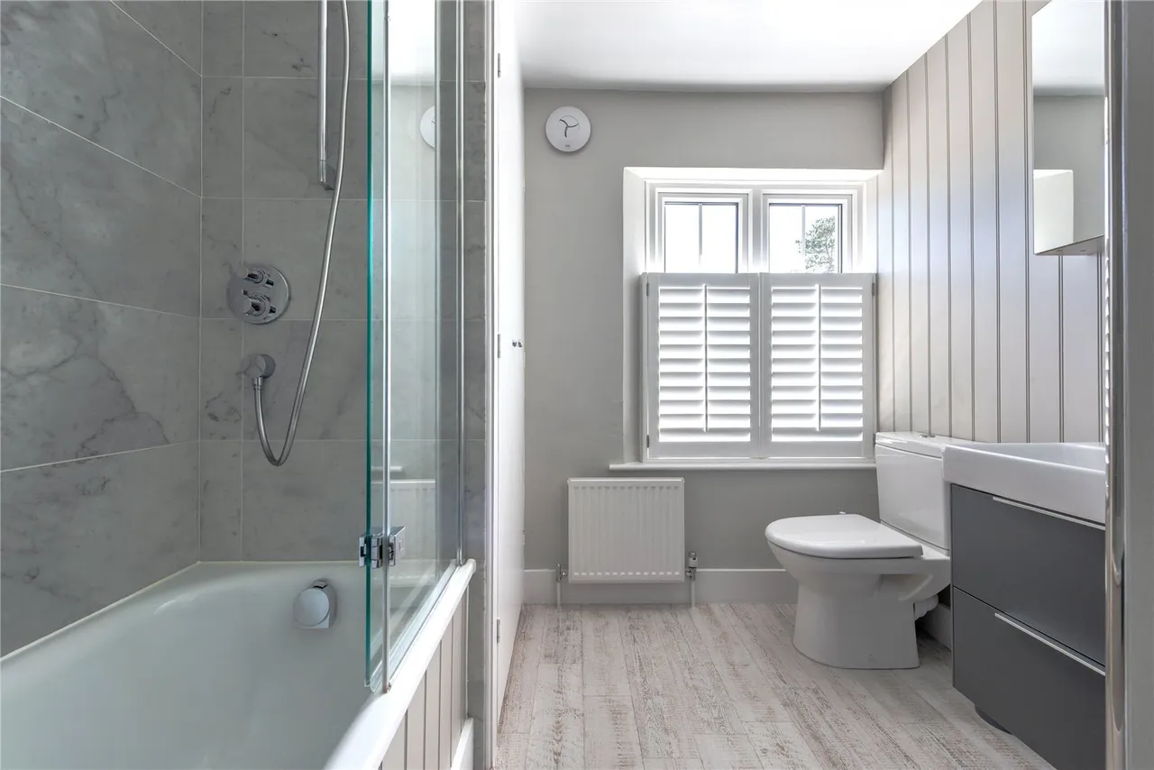 Lime Tree Cottages, Ranmore Common, RH5, photo 27