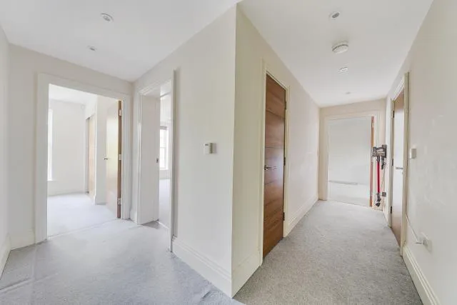 Ashridge Close, London, N3, photo 7