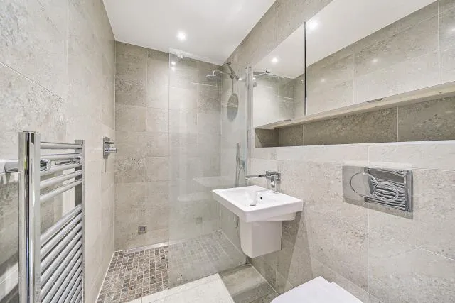 Ashridge Close, London, N3, photo 8