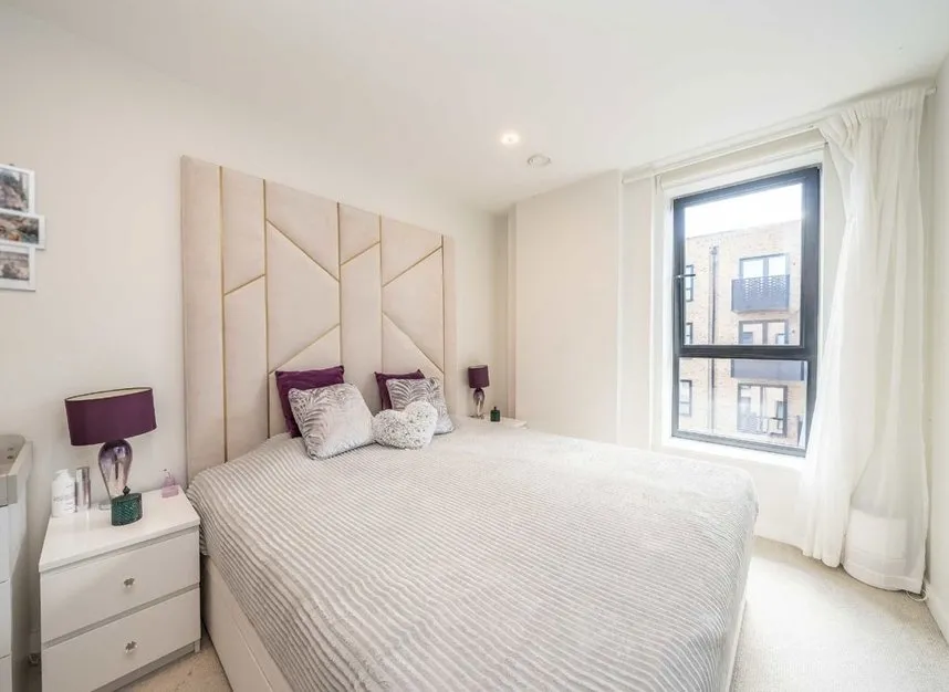 Middle Road, Hanwell, W7, photo 5