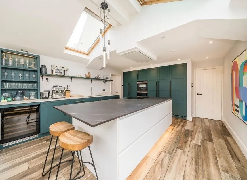 Portsmouth Road, Thames Ditton, KT7, photo 4