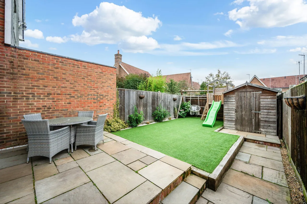 Willow Place, Barns Green, Horsham, RH13 0BA, photo 8