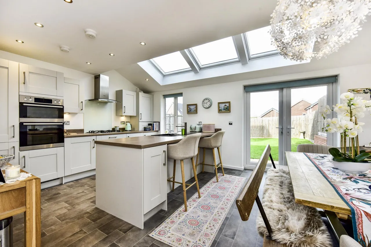 Woodlark Walk, Goldthorpe, S63, photo 2