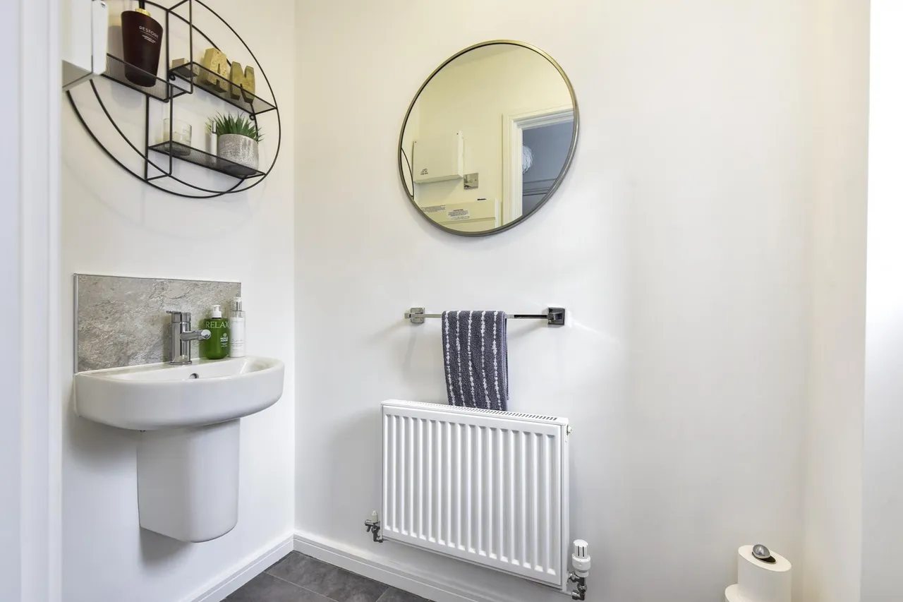Woodlark Walk, Goldthorpe, S63, photo 10
