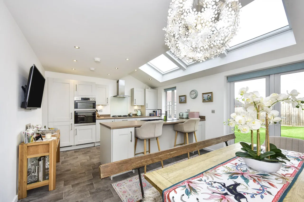 Woodlark Walk, Goldthorpe, S63, photo 3