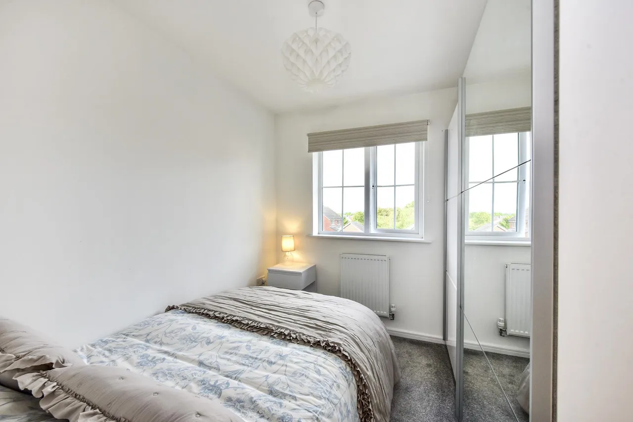 Woodlark Walk, Goldthorpe, S63, photo 18