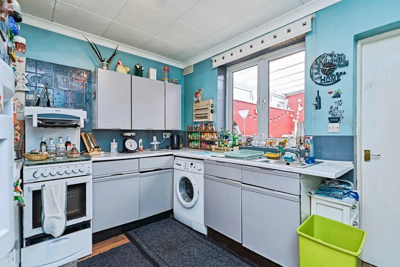 Alexandra Road, Tipton, DY4, photo 9
