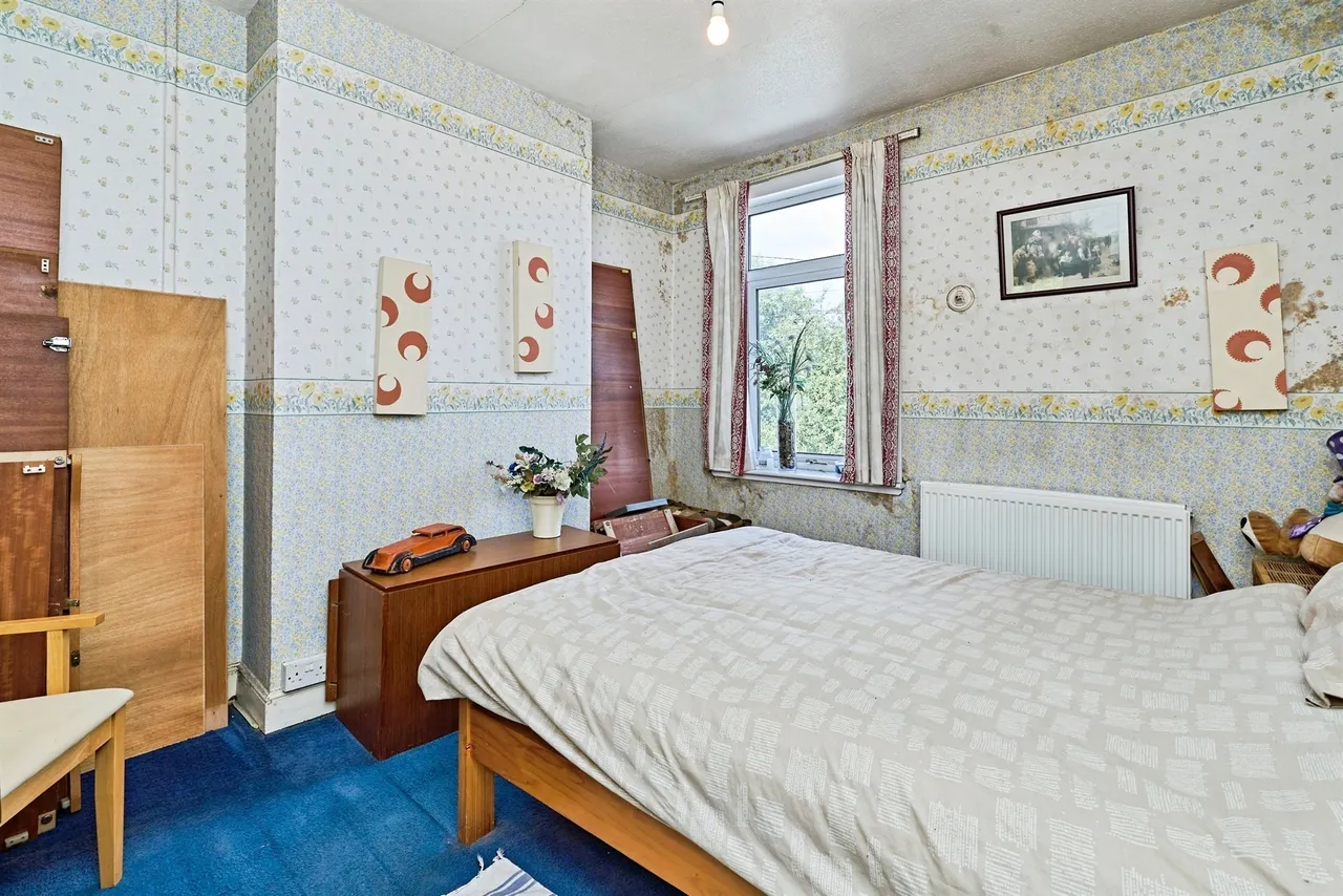 Alexandra Road, Tipton, DY4, photo 12
