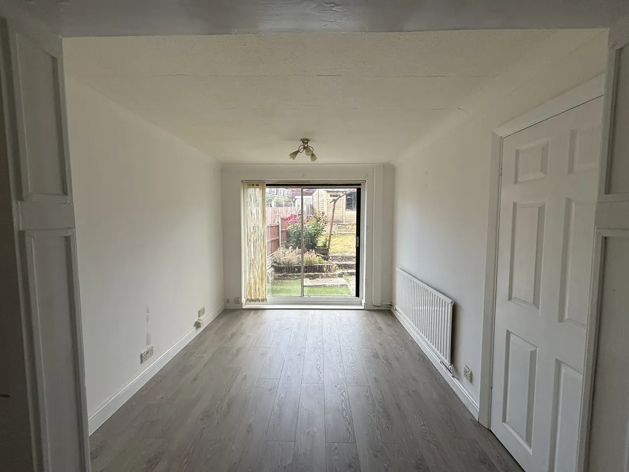 Gilbert Close, DE21, photo 4