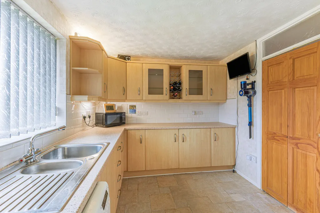 Starring Way Littleborough, Littleborough OL15 8NT, photo 5