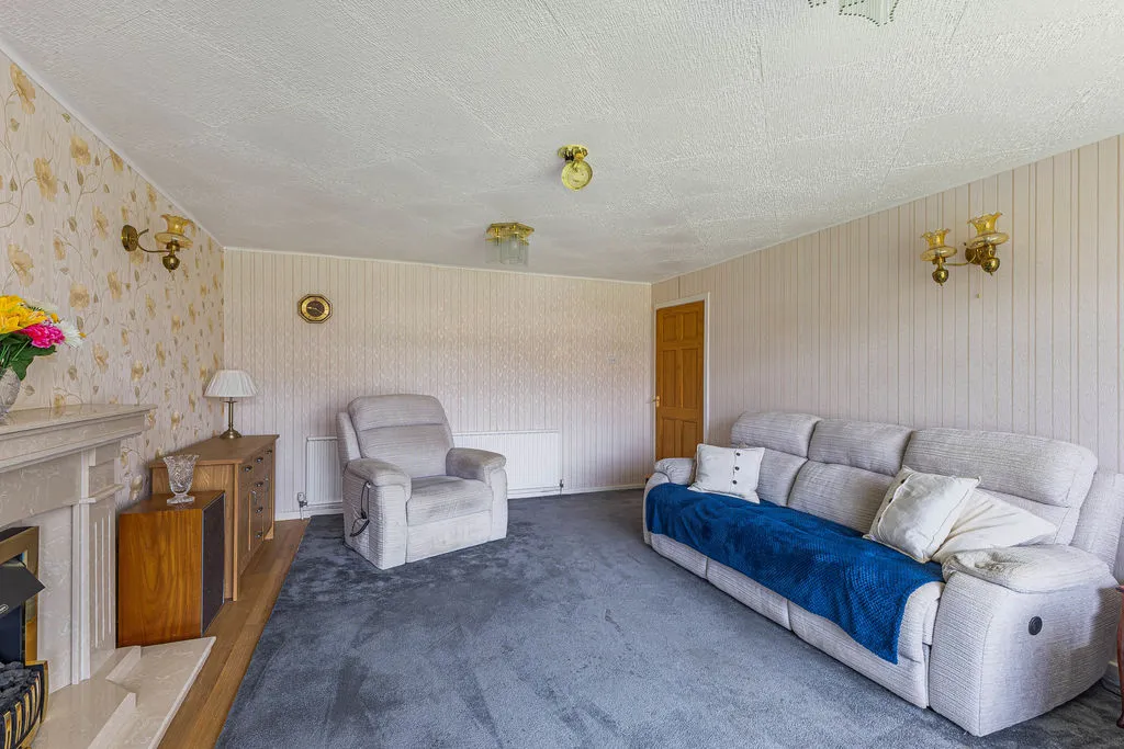Starring Way Littleborough, Littleborough OL15 8NT, photo 7