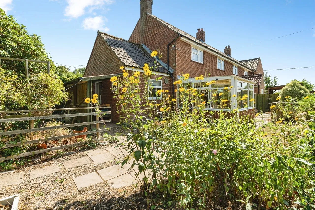 The Green, Matlaske, NR11, photo 14