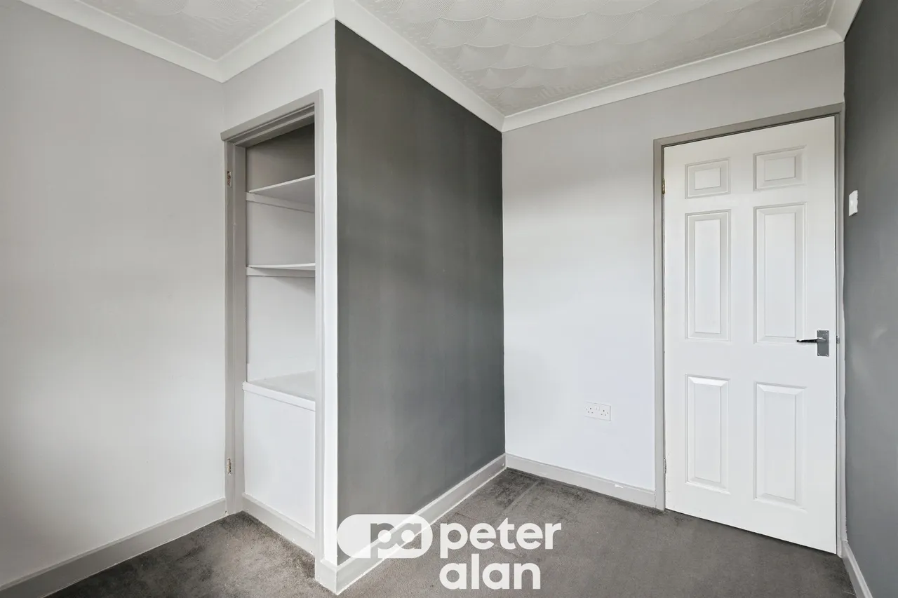 Derwent Drive, Aberdare, CF44, photo 13