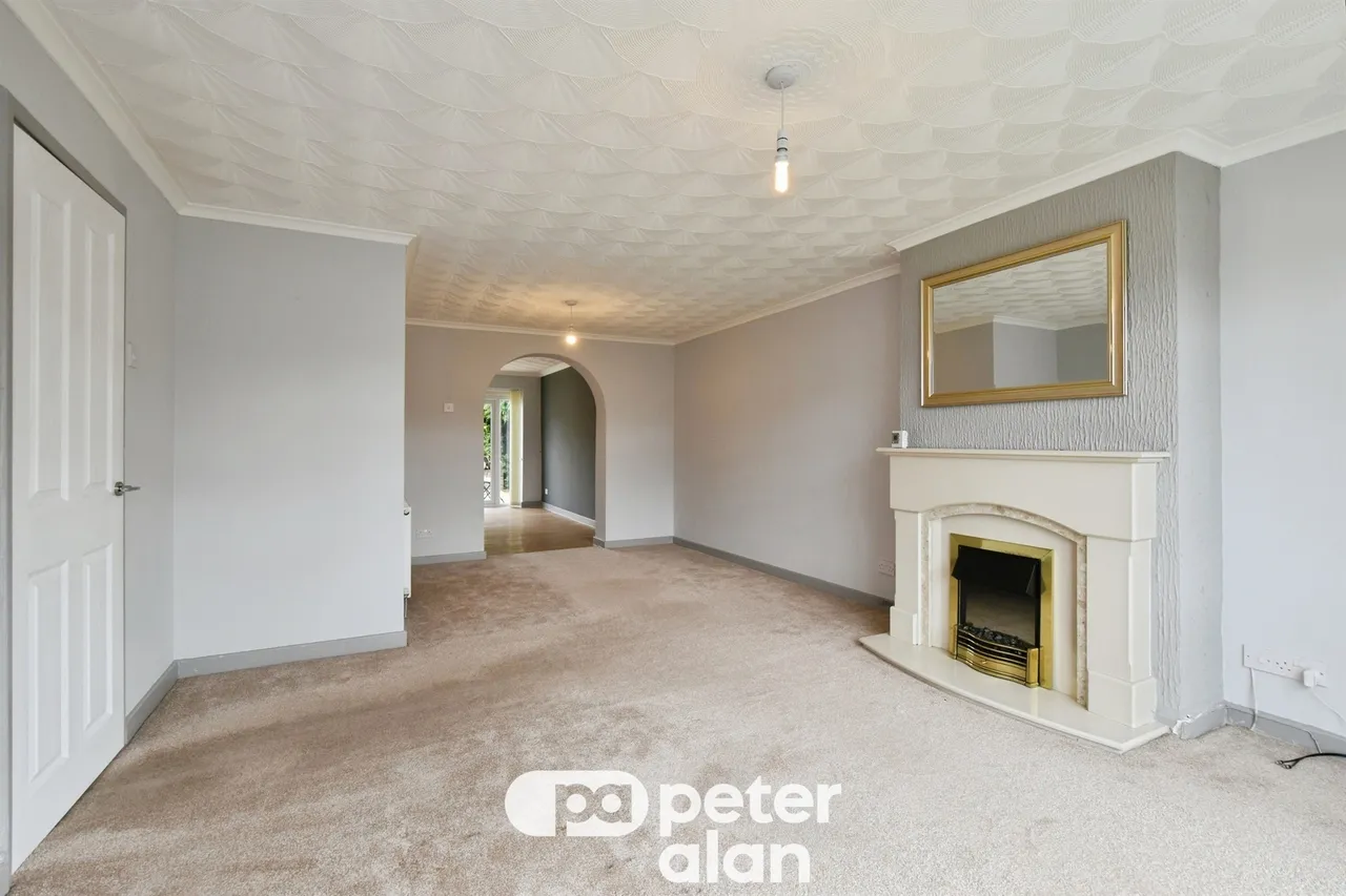 Derwent Drive, Aberdare, CF44, photo 8