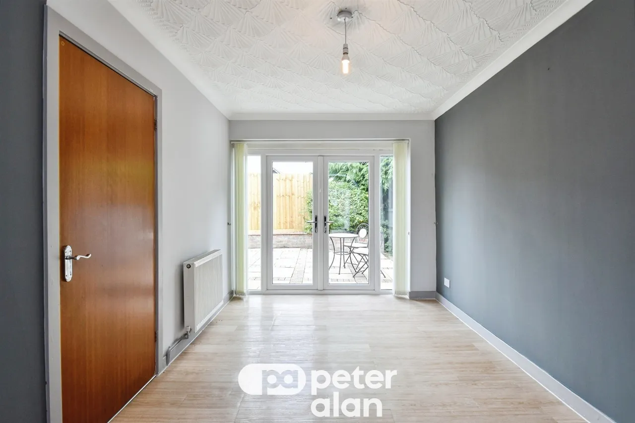 Derwent Drive, Aberdare, CF44, photo 10