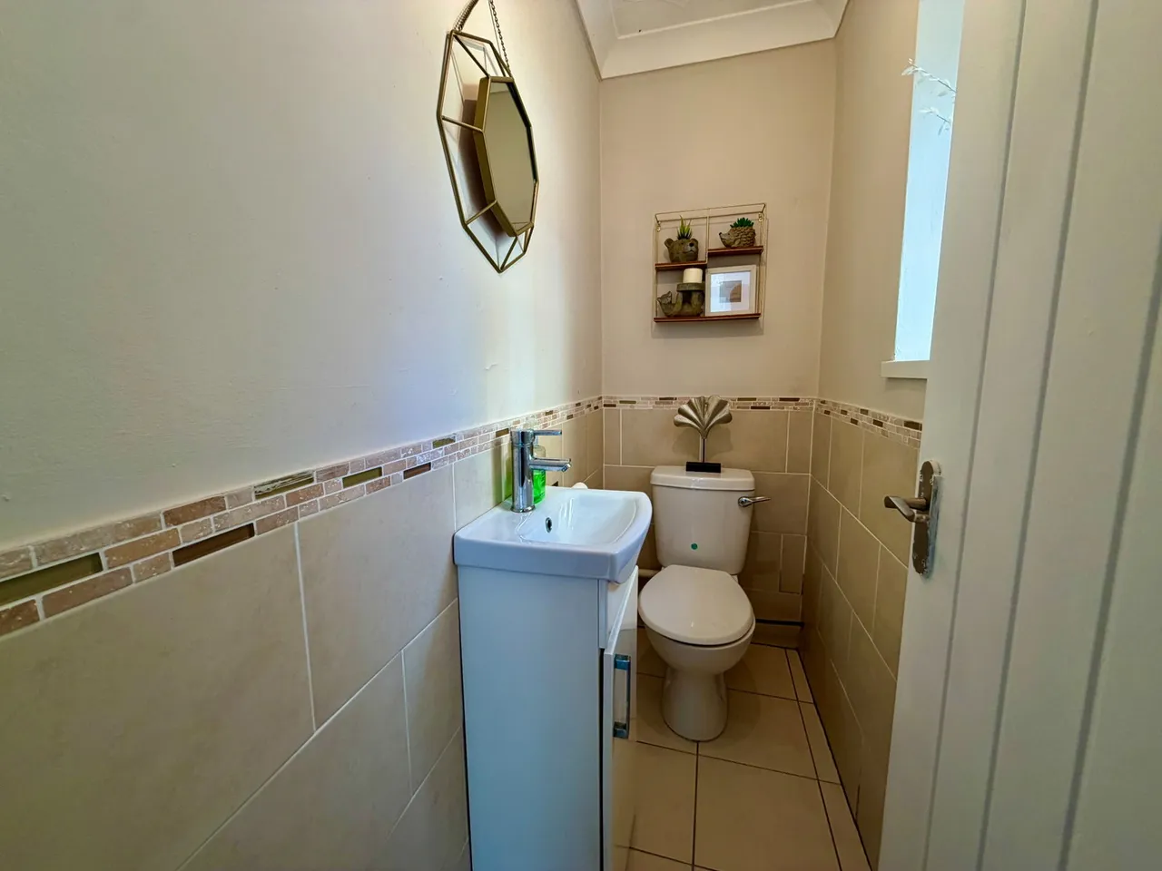 Southend Terrace, Pontlottyn, CF81, photo 23