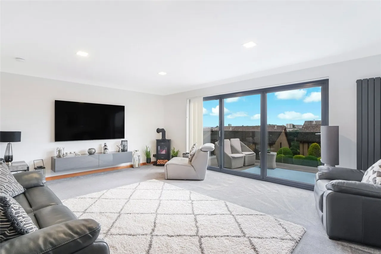 Blairdenon Drive, Sauchie, Alloa, Clackmannanshire, FK10, photo 5
