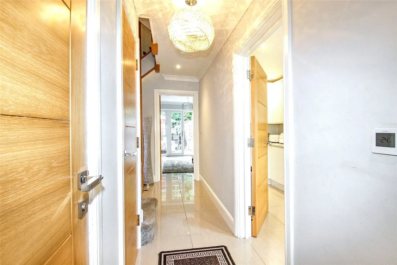 Portsea Road, Tilbury, Thurrock, Essex, RM18, photo 5