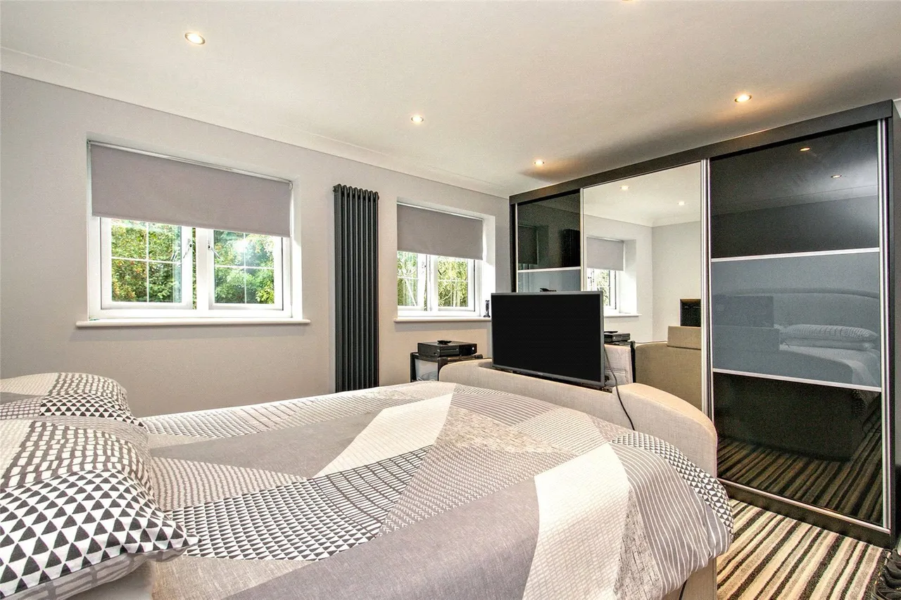 Portsea Road, Tilbury, Thurrock, Essex, RM18, photo 9
