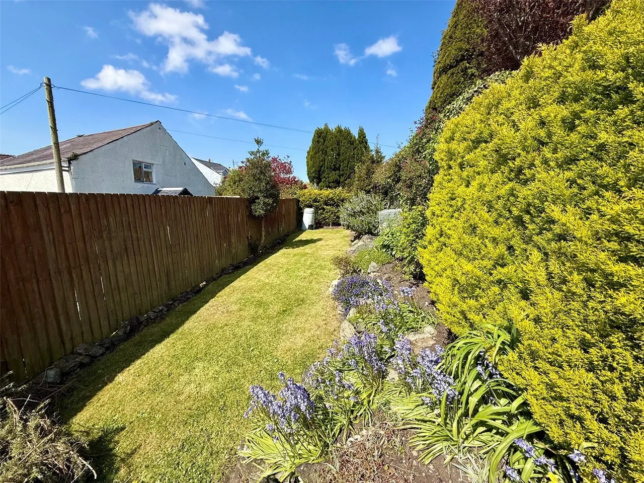 St. Georges Road, Menai Bridge, LL59, photo 27