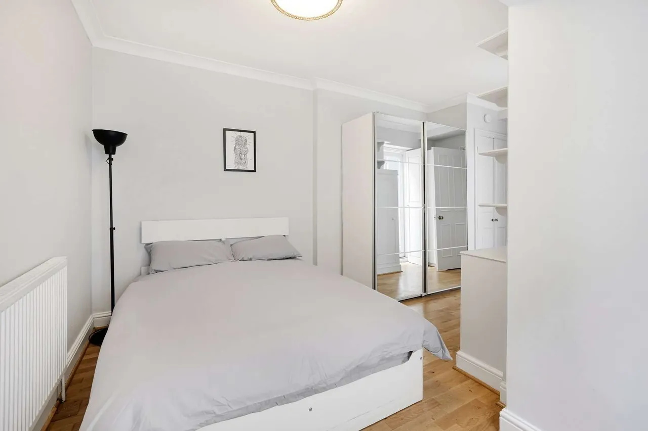 Lexham Gardens, London, W8, photo 10
