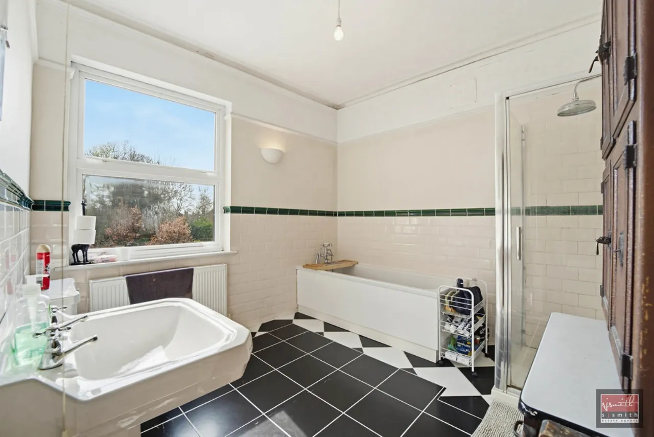 Cherry Orchard, Staines-upon-Thames, TW18, photo 14