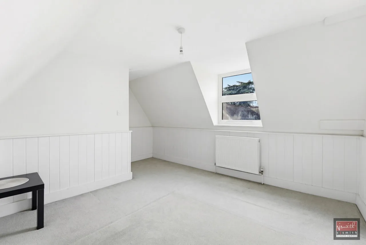 Cherry Orchard, Staines-upon-Thames, TW18, photo 25