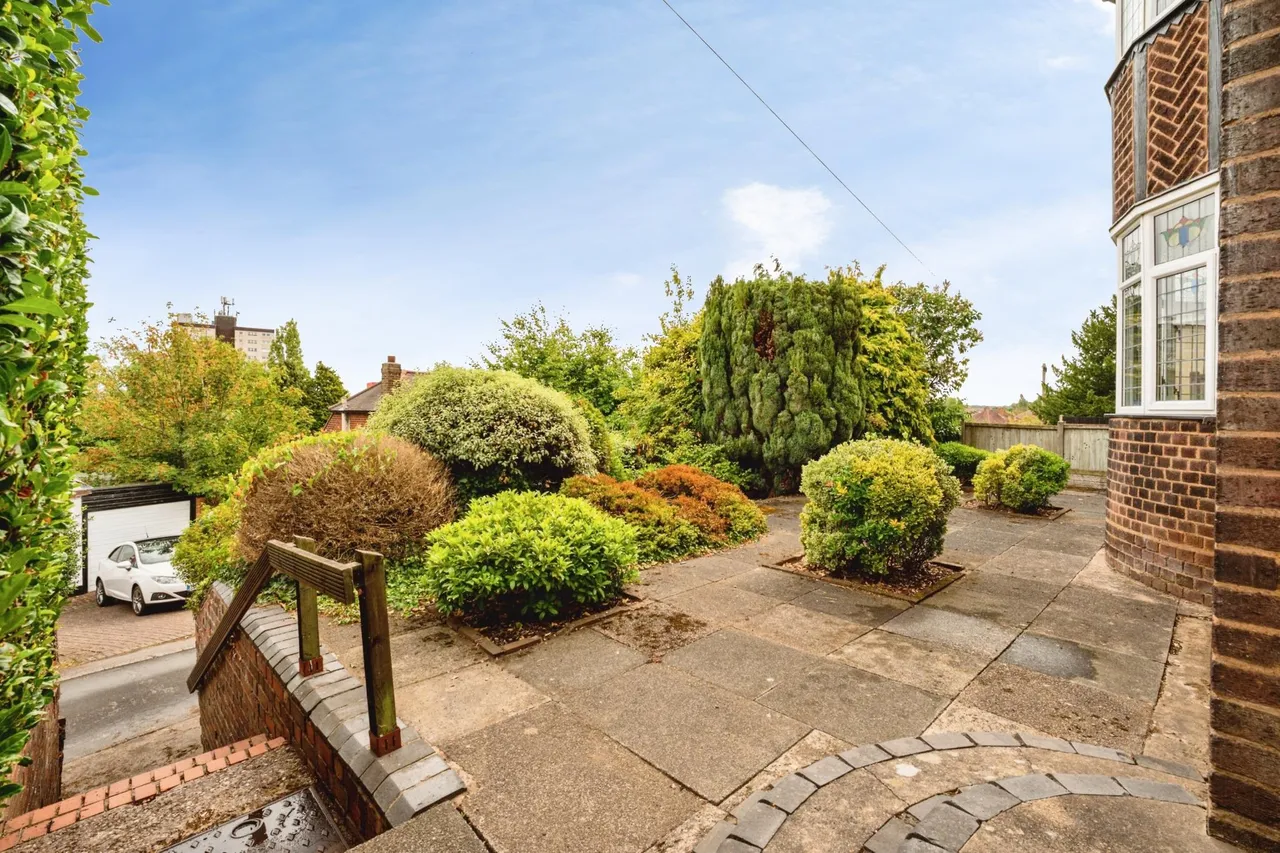 Bustleholme Avenue, West Bromwich, B71, photo 5