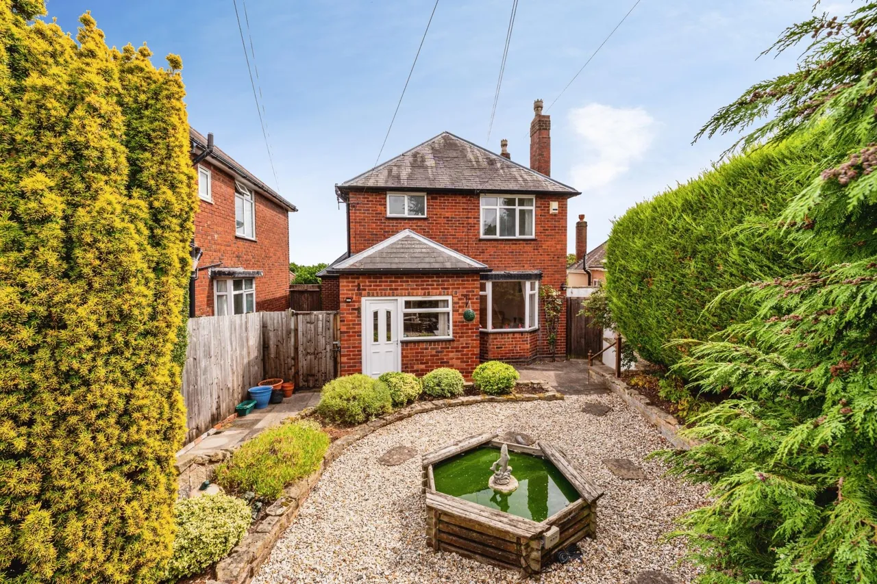 Bustleholme Avenue, West Bromwich, B71, photo 27