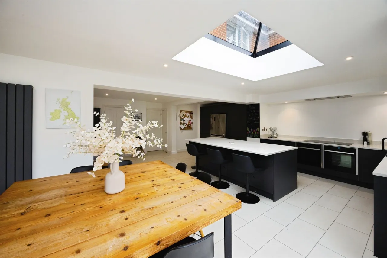 Acorn Close, Kingsnorth, Ashford, photo 9
