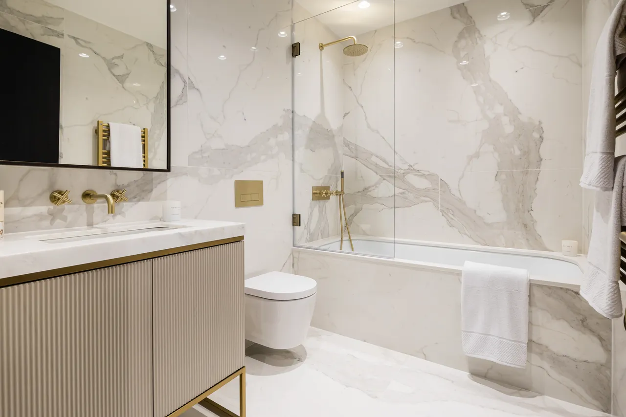 Brompton Road, Knightsbridge, London, photo 5