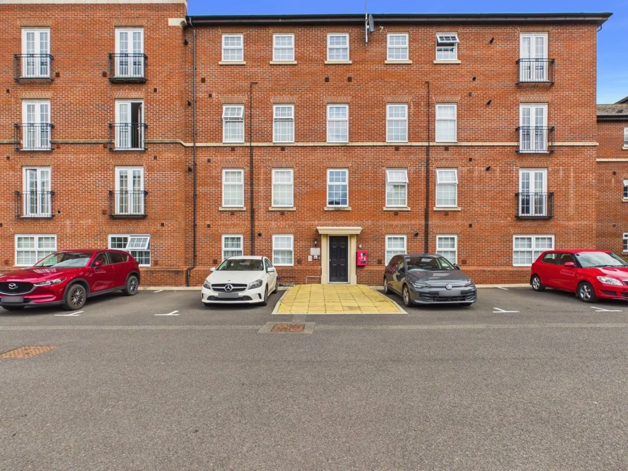 2 bed flat for sale — Crooked Bridge Court, Stafford, Staffordshire