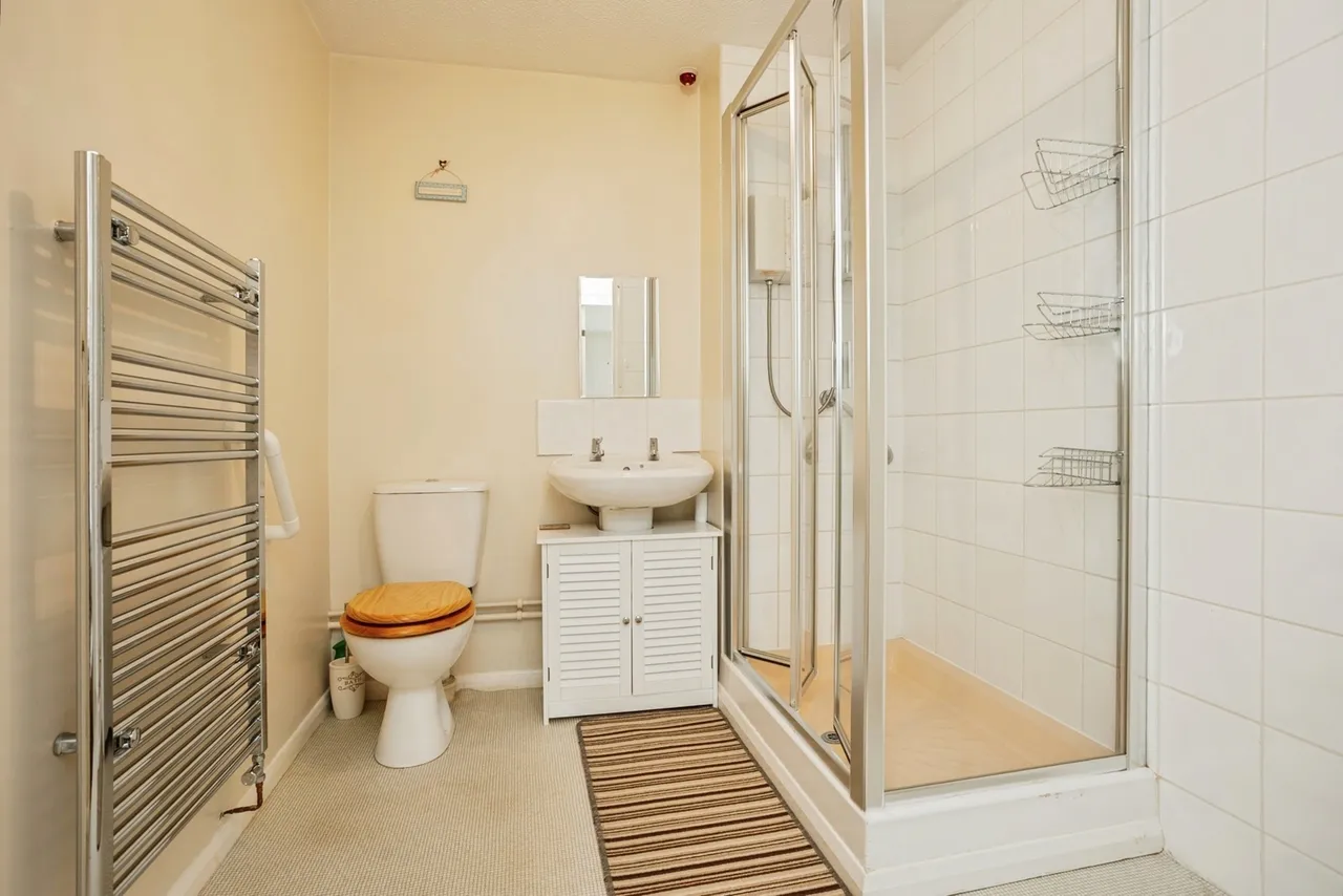 Windleden Road, Loughborough, LE11, photo 12