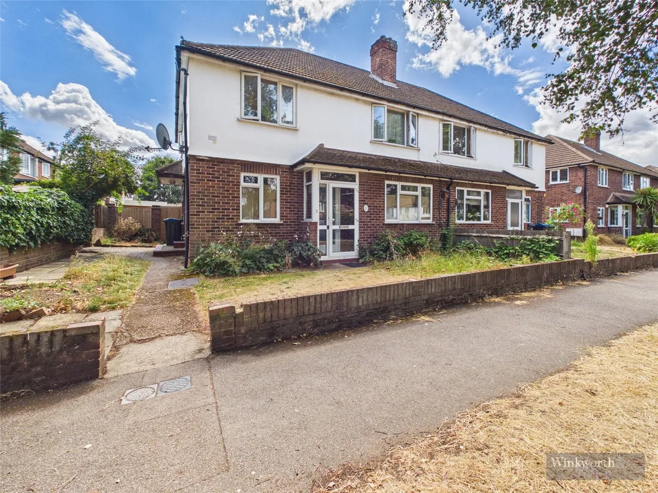 Verona Drive, Surbiton, United Kingdom, KT6, photo 8