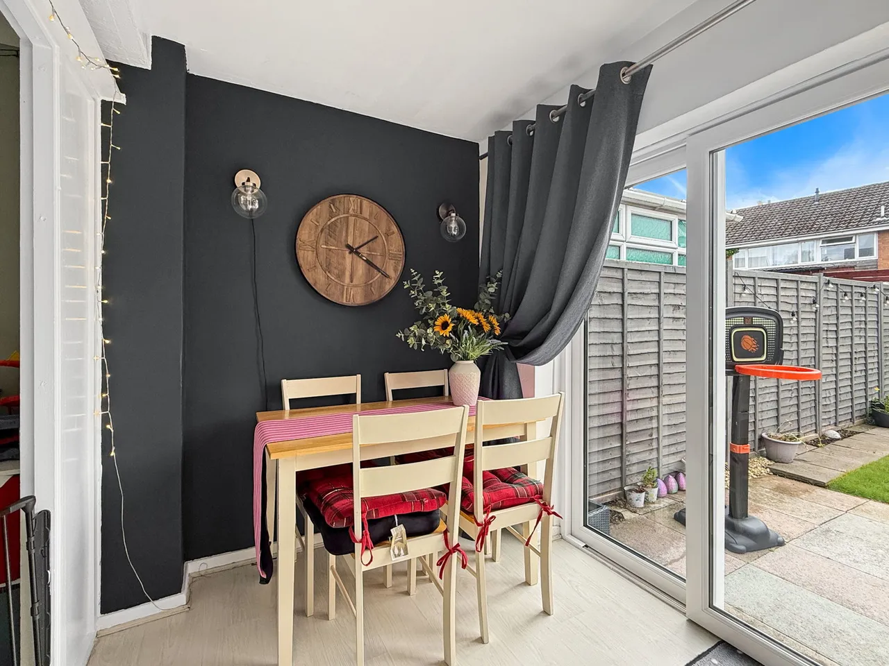 Nelson Way, Muxton, TF2, photo 12