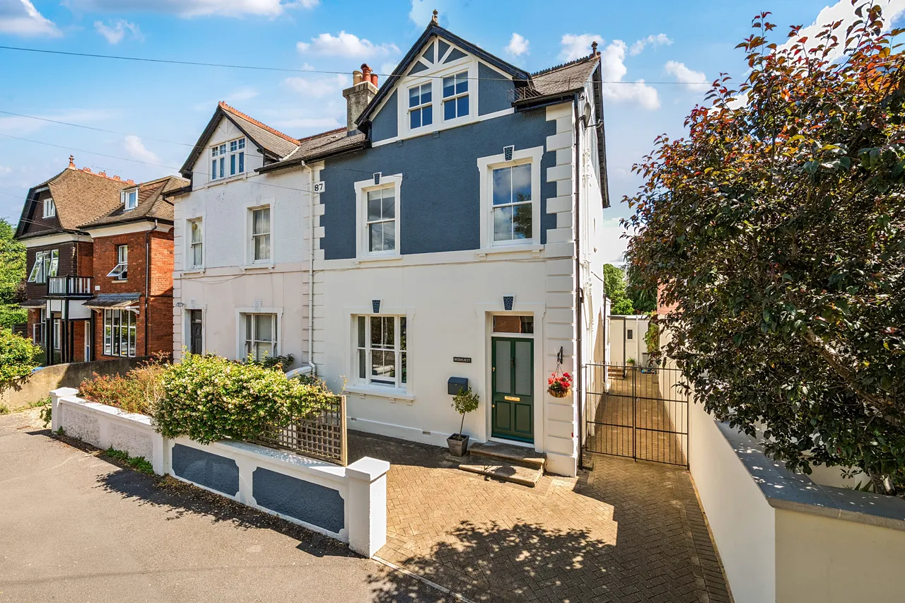 4 bed house for sale, Ray Lea Road, Maidenhead, SL6