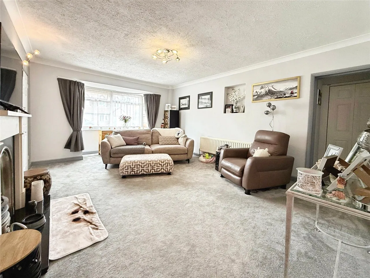 Yeovil Road, College Town, Sandhurst, Berkshire, GU47 0QH, photo 2
