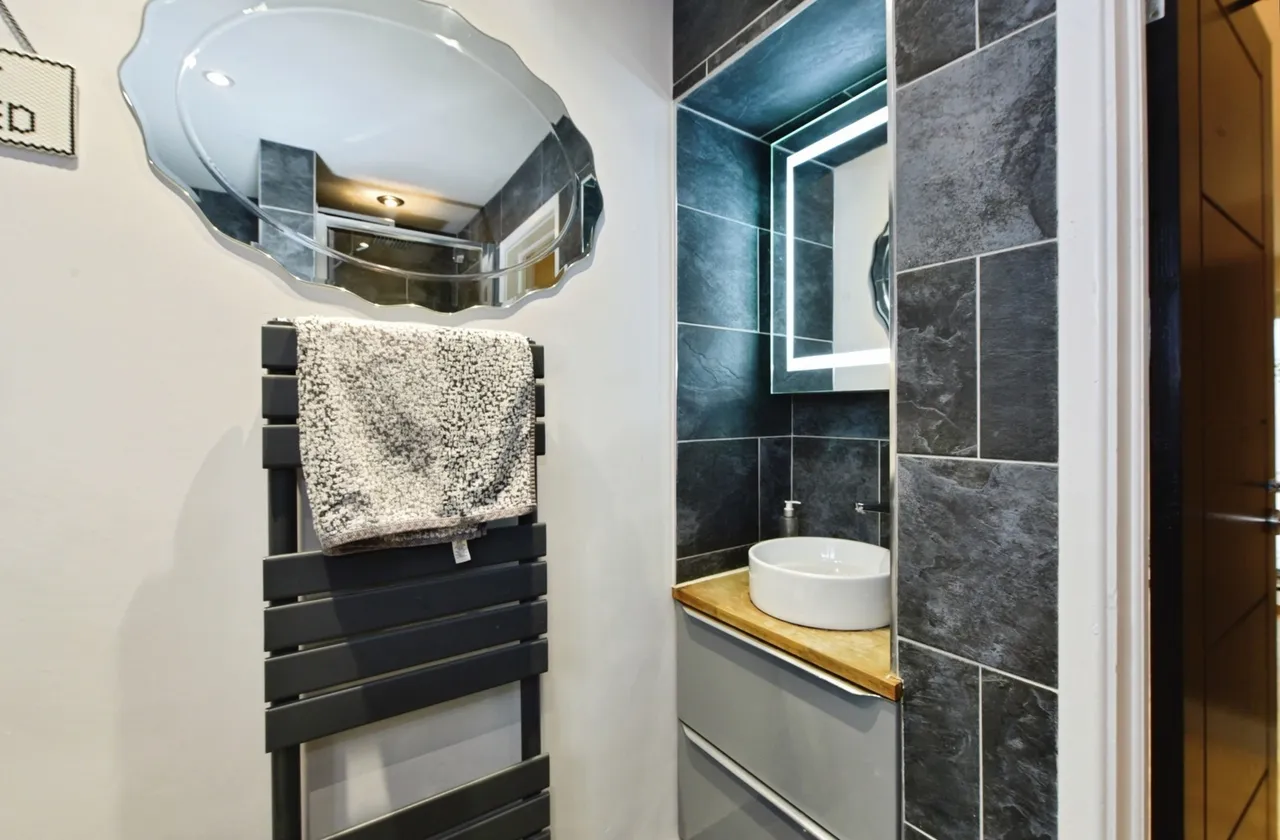 Myers Grove Lane, Sheffield, South Yorkshire, S6, photo 10