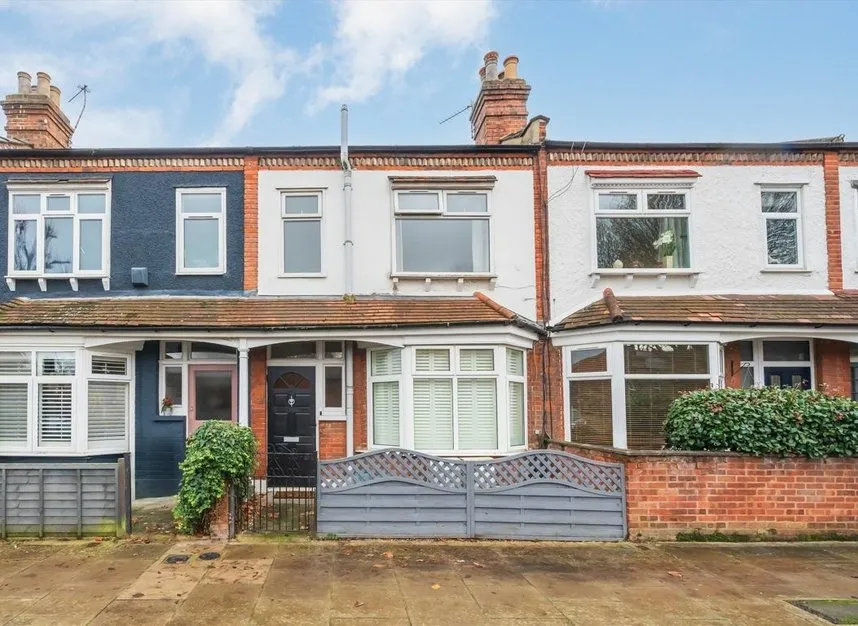 1 bed flat for sale — Balfour Road, Northfields, W13