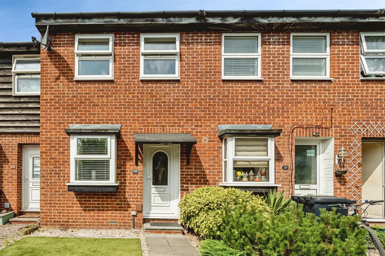 Harkness Road, Burnham, Slough, photo 2