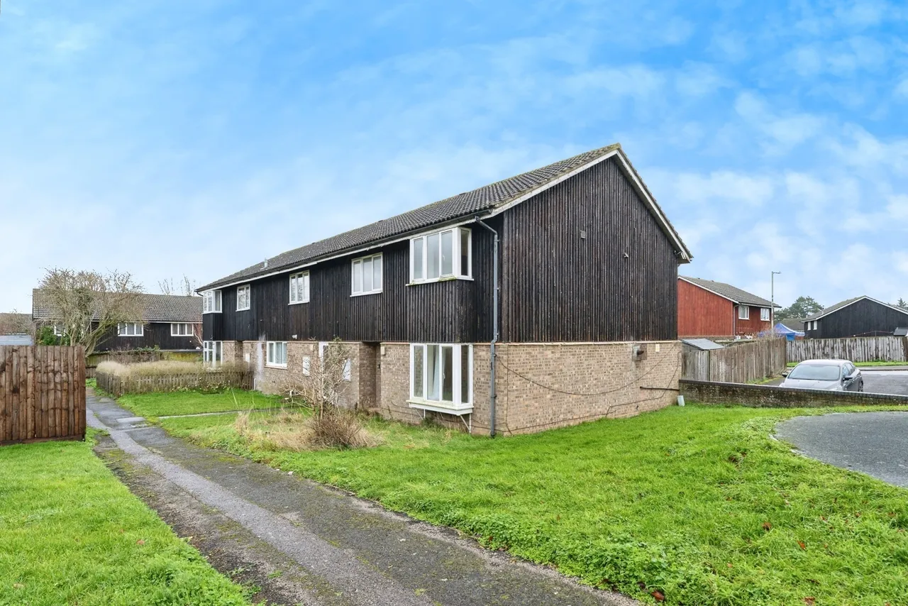 Royal Palace Close, Newmarket, Suffolk, CB8, photo 17