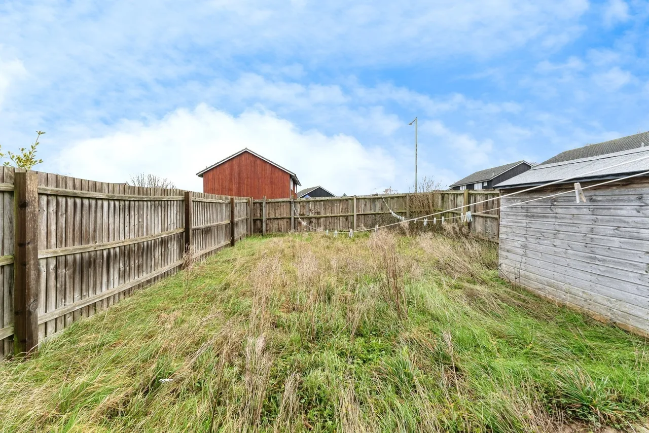Royal Palace Close, Newmarket, Suffolk, CB8, photo 2