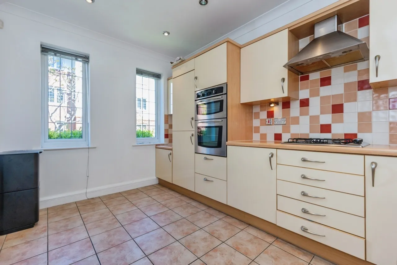Barlow Moor Road, Manchester, Greater Manchester, M21, photo 8