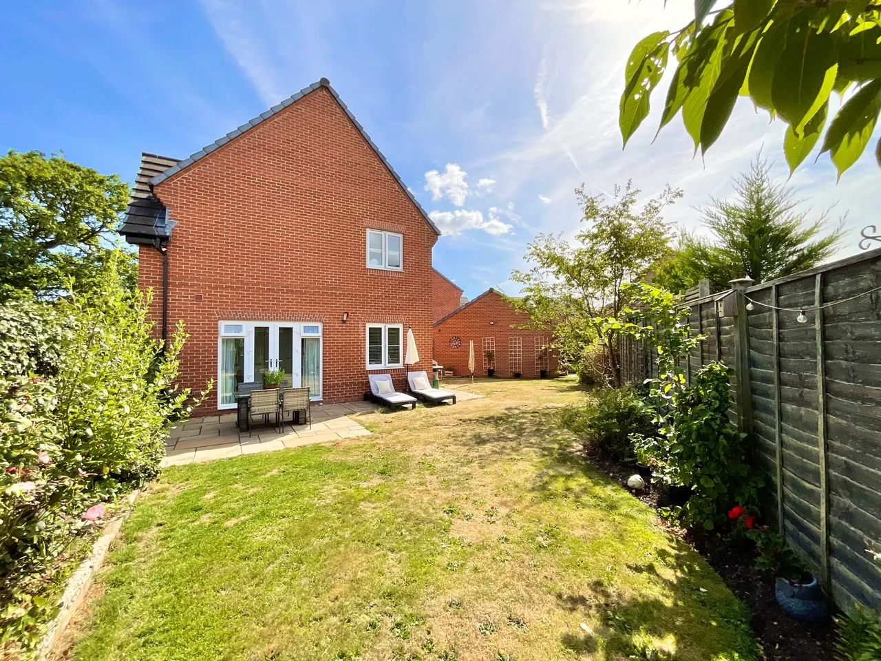 Philip Taylor Drive, Crewe, CW1, photo 24