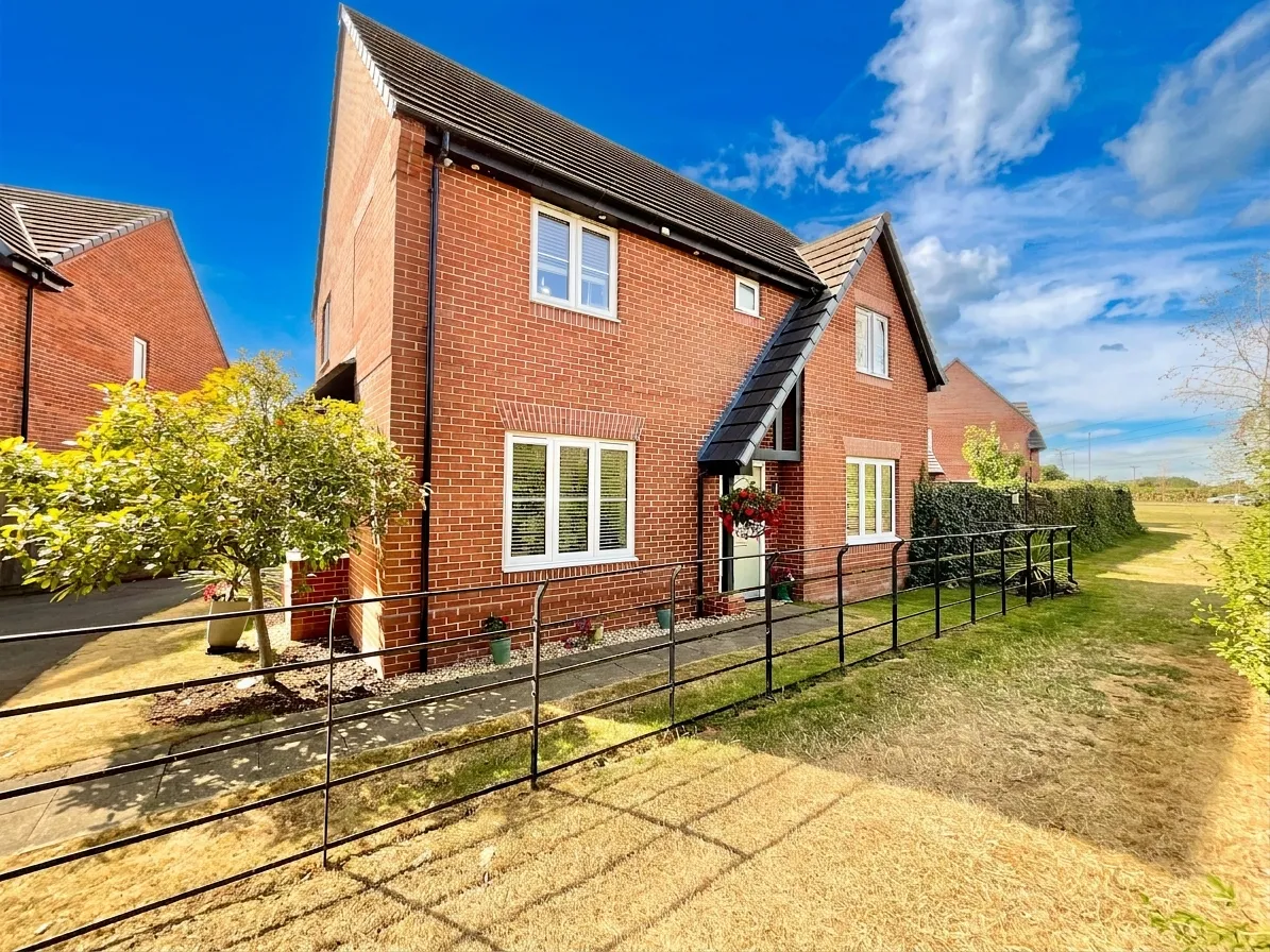 Philip Taylor Drive, Crewe, CW1, photo 5