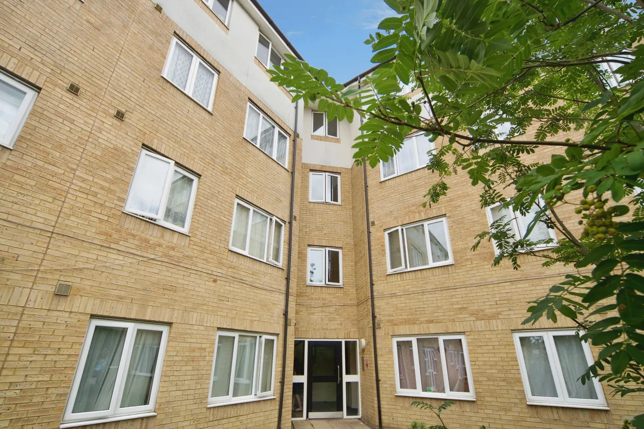 Enstone Road, Enfield, EN3, photo 20