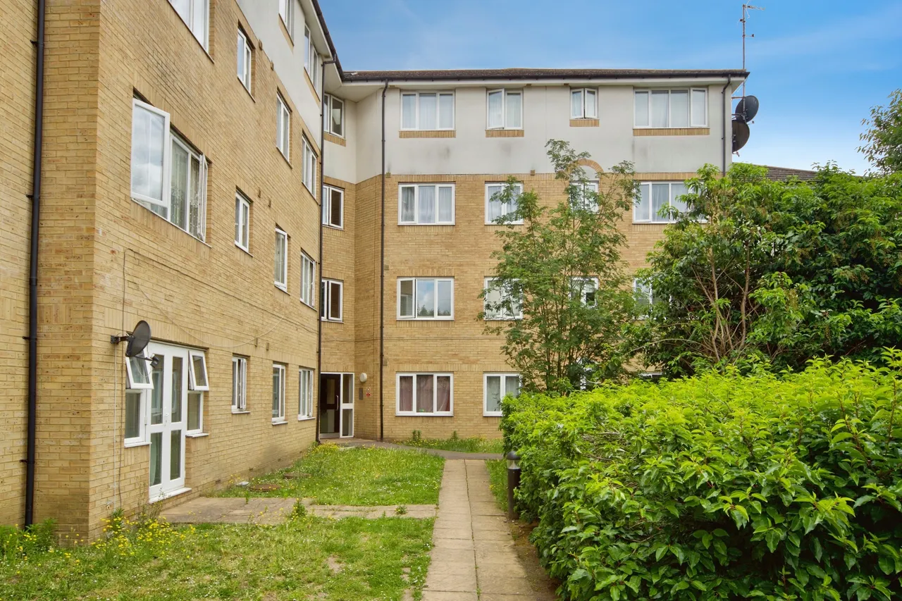 Enstone Road, Enfield, EN3, photo 18