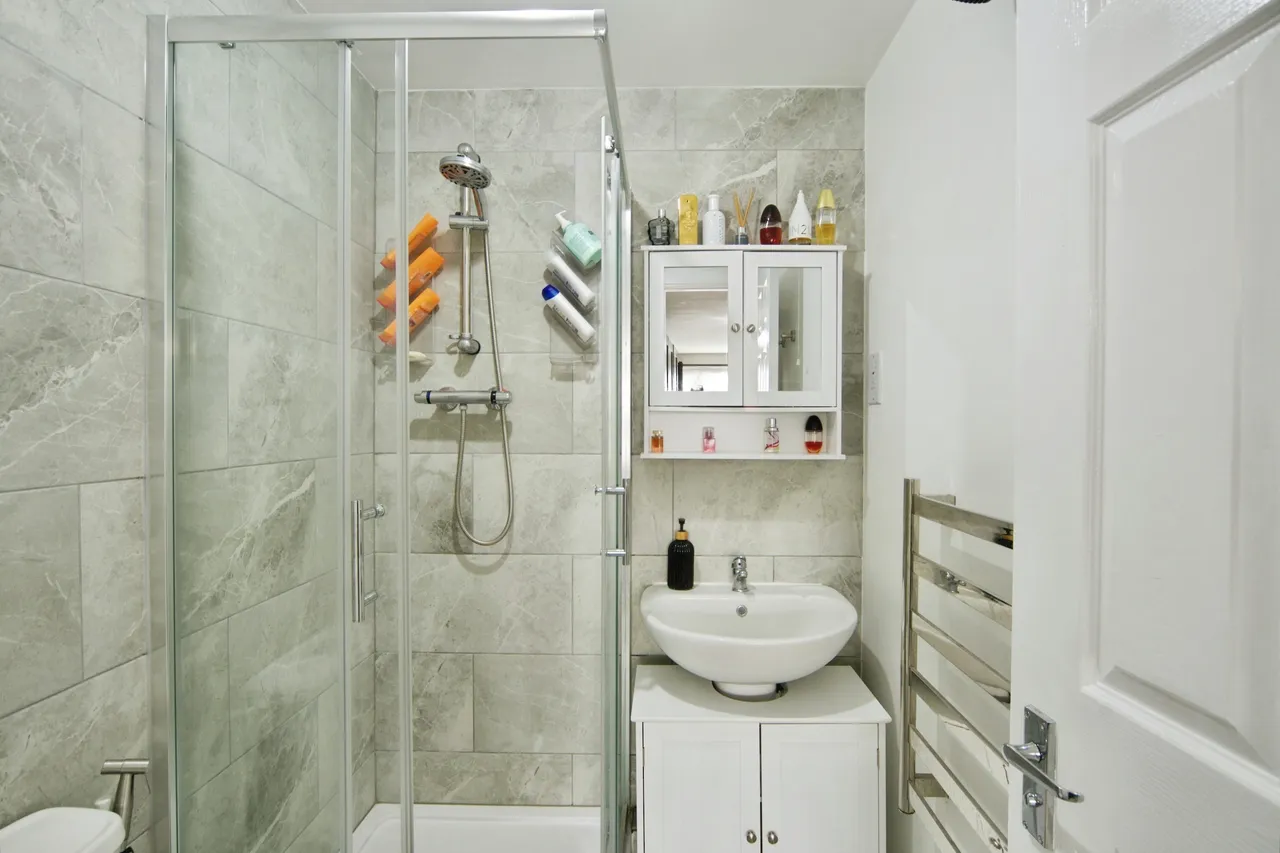 Enstone Road, Enfield, EN3, photo 15